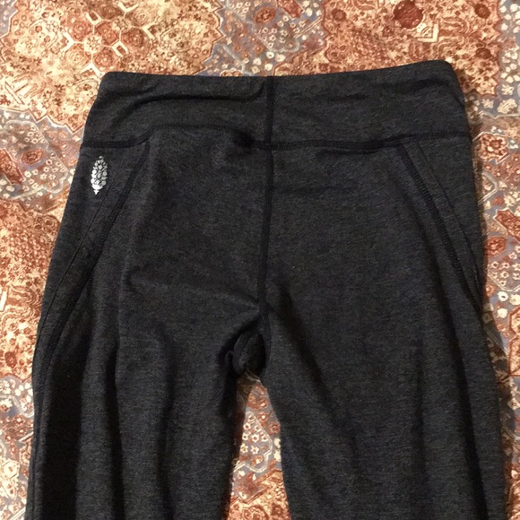Free people XS grey super soft leggings - Picture 4 of 5